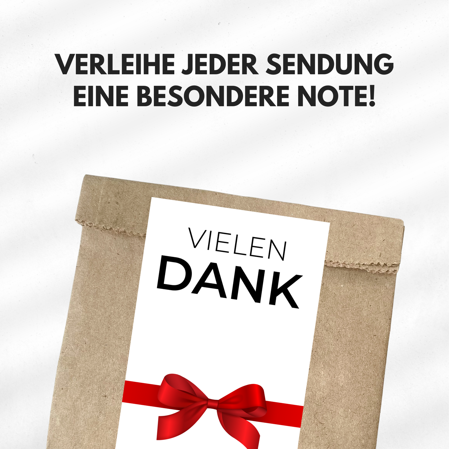 Ettikett auf einem Umschlag - Paketaufkleber-persönlich-vielen Dank - Aufmachen und Freuen